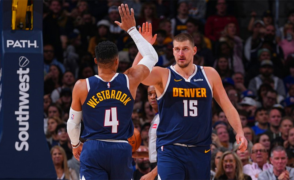 黄雨婷韩佳 黄雨婷韩佳