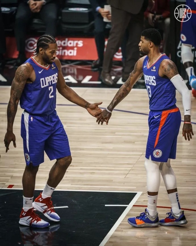 听牌而随意 听牌而随意